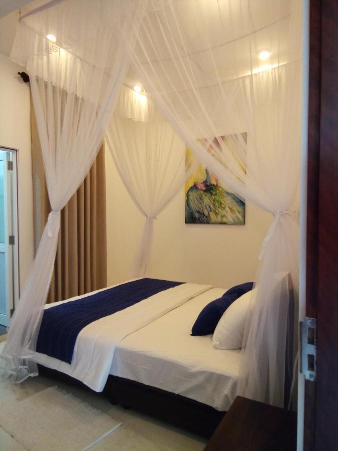 The Moose Weligama Bed & Breakfast ภายนอก รูปภาพ