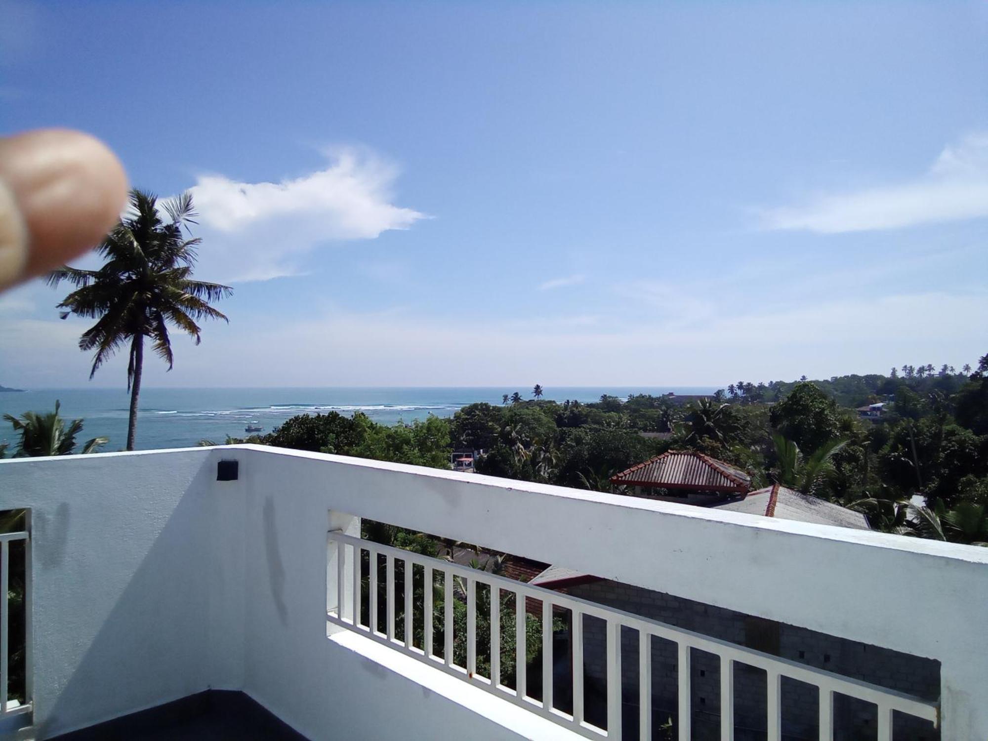 The Moose Weligama Bed & Breakfast ภายนอก รูปภาพ